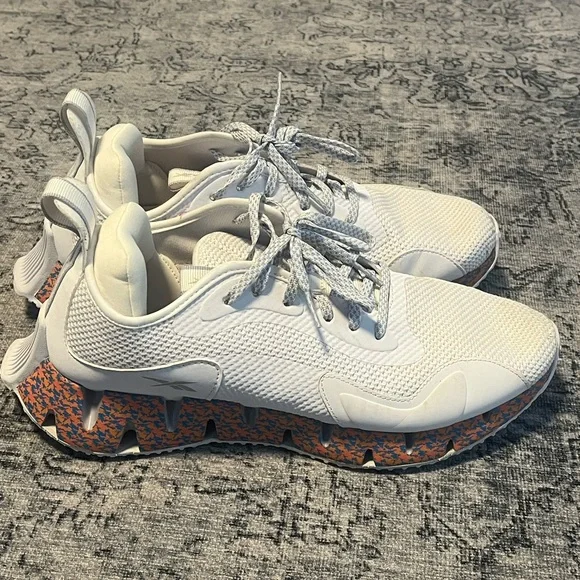 Reebok Zig Dynamica Women’s athletic shoes - Picture 1 of 7